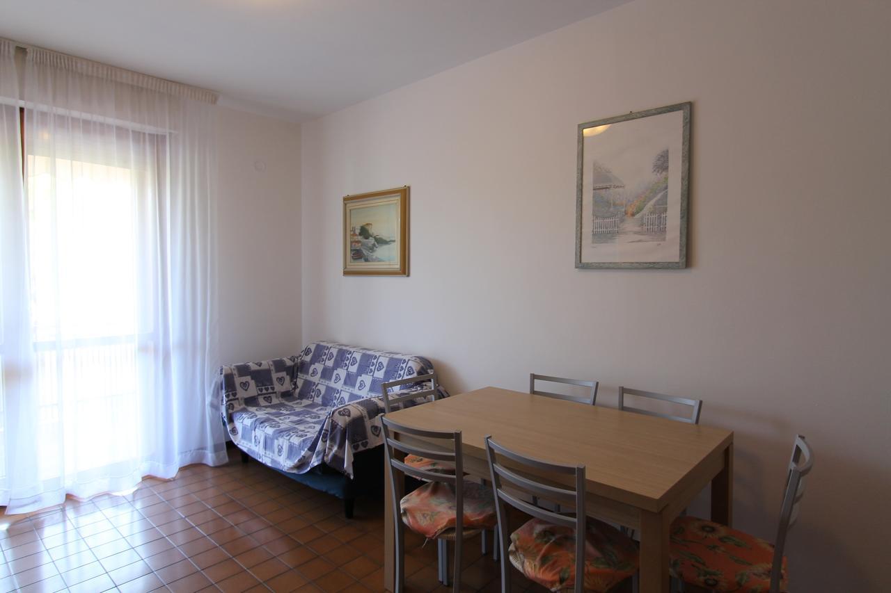 Appartamento Con Aria Condizionata Bibione Exteriör bild